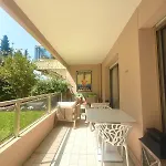 La Roya Luxury Near Pool Ac Parking *