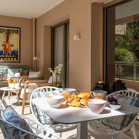 La Roya Luxury Near Pool Ac Parking 公寓 *
